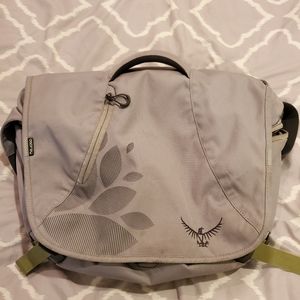 Osprey messenger bag